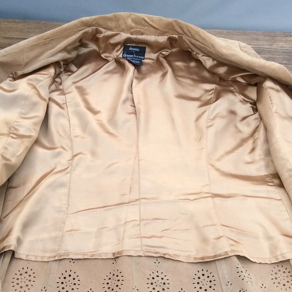 Women’s Tan 100% Leather Suede Blazer Sz Medium - Picture 6 of 6